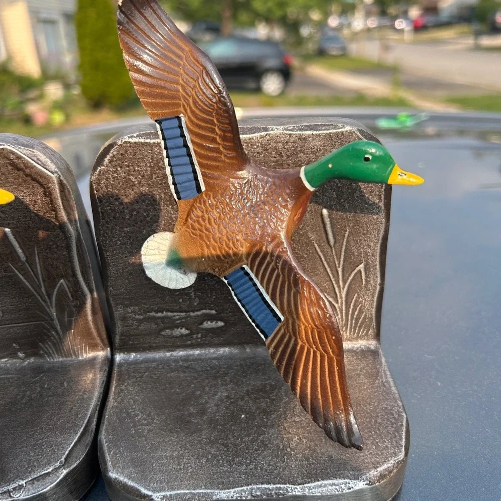 Vintage Mallard Duck Bookends Flying Waterfowl Cabin Lodge Decor Set of 2